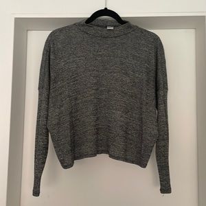 🌙3 FOR $20 
H&M Grey marl crop top - small